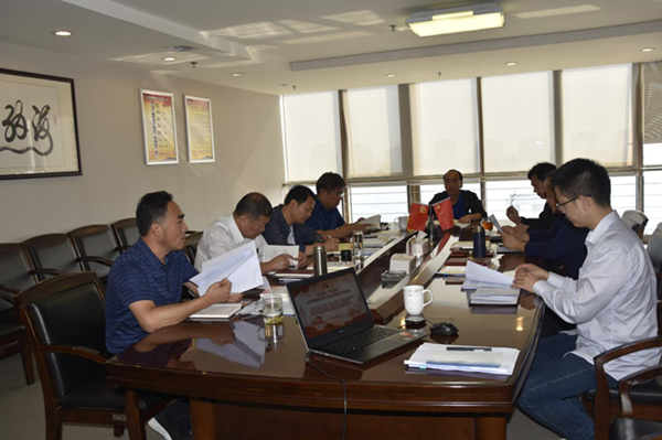 开云球赛_开云(中国)
召开“不忘初心、牢记使命”主题教育党委理论学习中心组集中学习会议